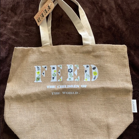 Clarins Face Skin care - Picture 2 of 6